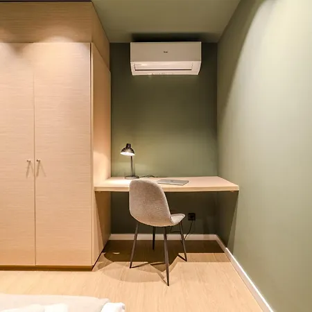 Work And Tourism Apart. Well Located Apartment